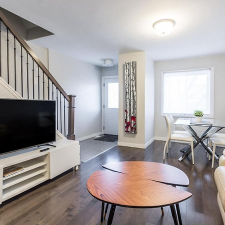 Spacious 3 Bdrm Home Near Downtown Ottawa Eksteriør bilde